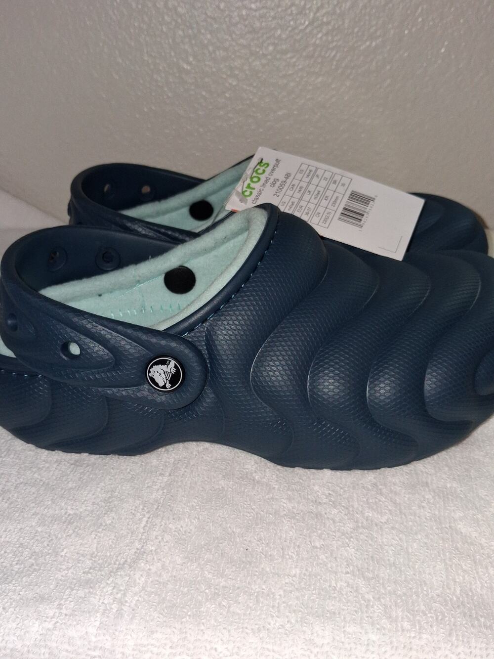 Crocs Classic Lined Overpuff Clogs Slip